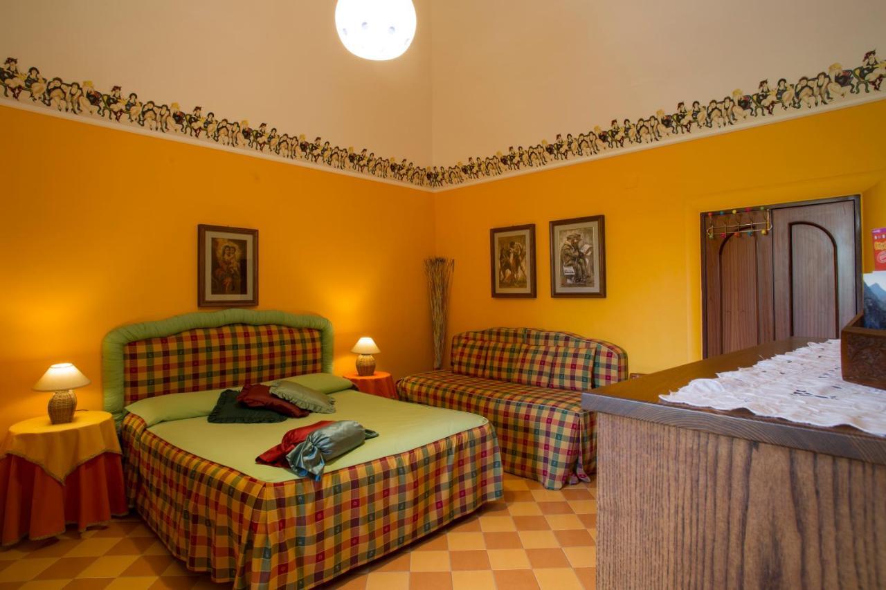 Orchid Corner Guesthouse Мета Екстер'єр фото