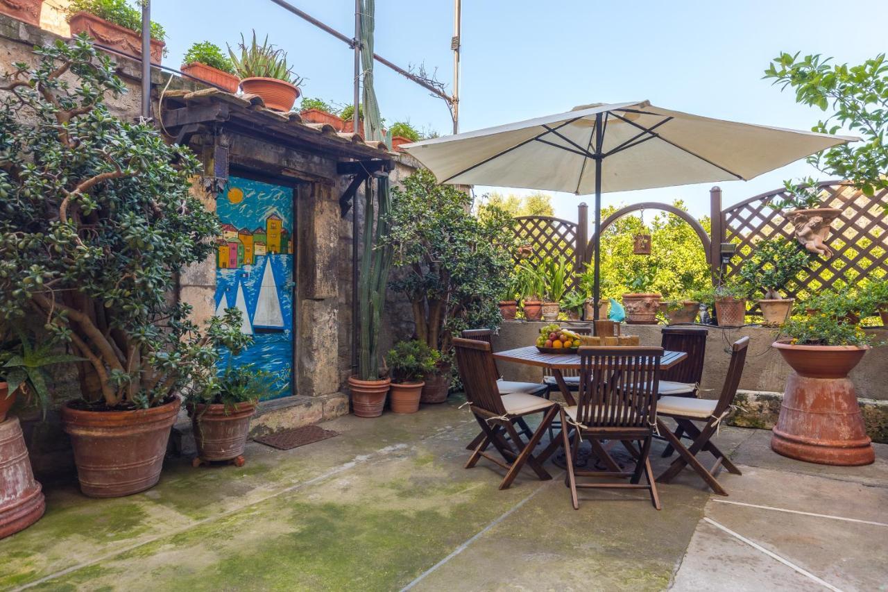 Orchid Corner Guesthouse Мета Екстер'єр фото